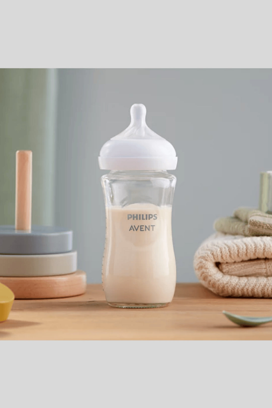 Avent Doğal Tepkili Cam Biberon 240 ml +1 Ay