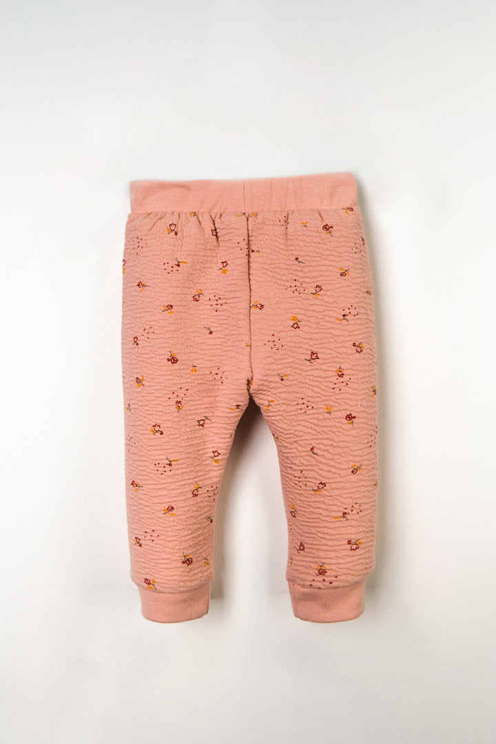 Çiçek Desenli Kabartmalı Pamuklu Pantolon Yumuşak Dokulu Rahat Kesim Esnek Belli ve Bilekli Günlük Kullanıma Uygun Kız Bebek Alt