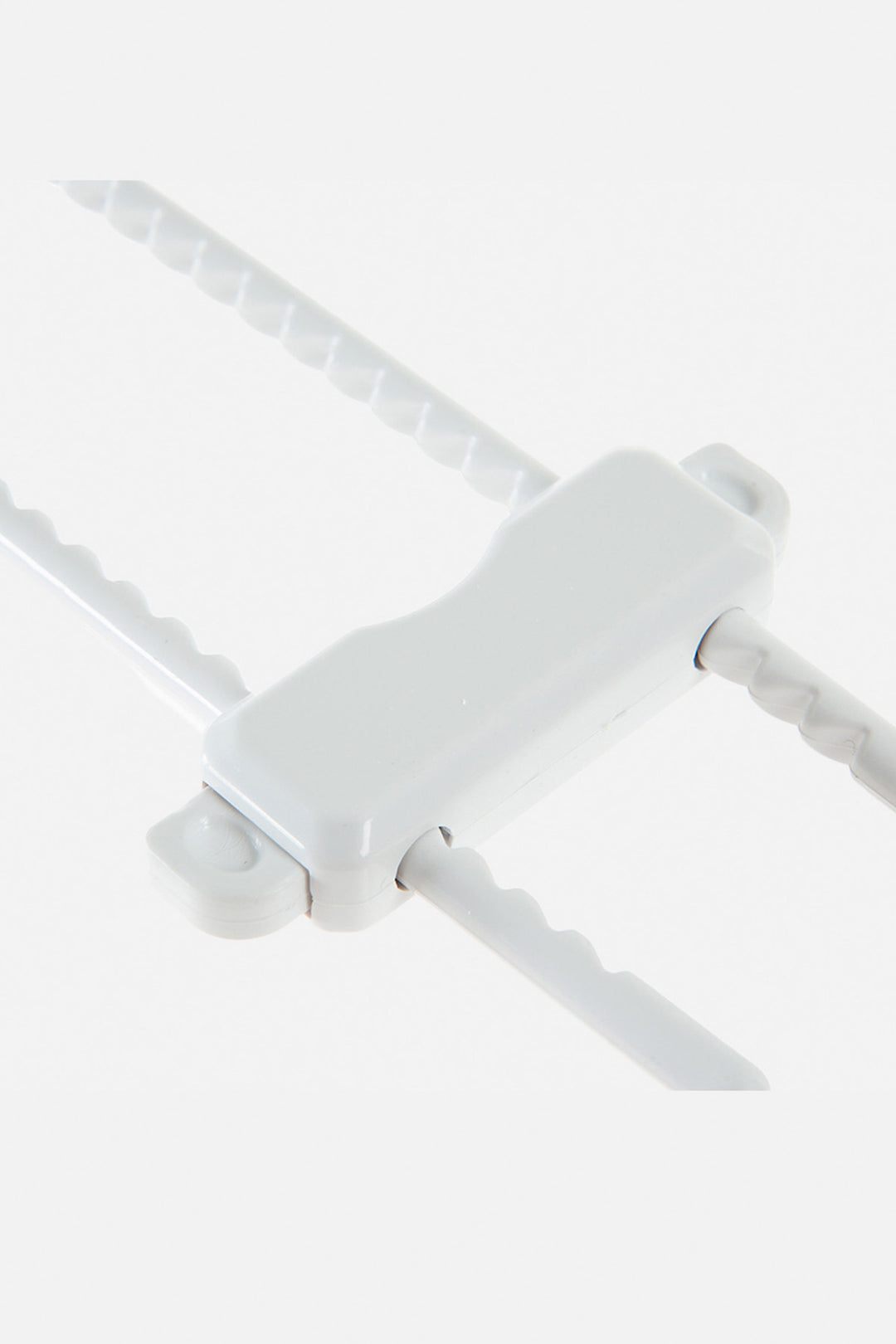 Babyjem Raylı Dolap Ayarlanabilir Çocuk ve Bebek Koruma Güvenlik Çekmece Kilidi