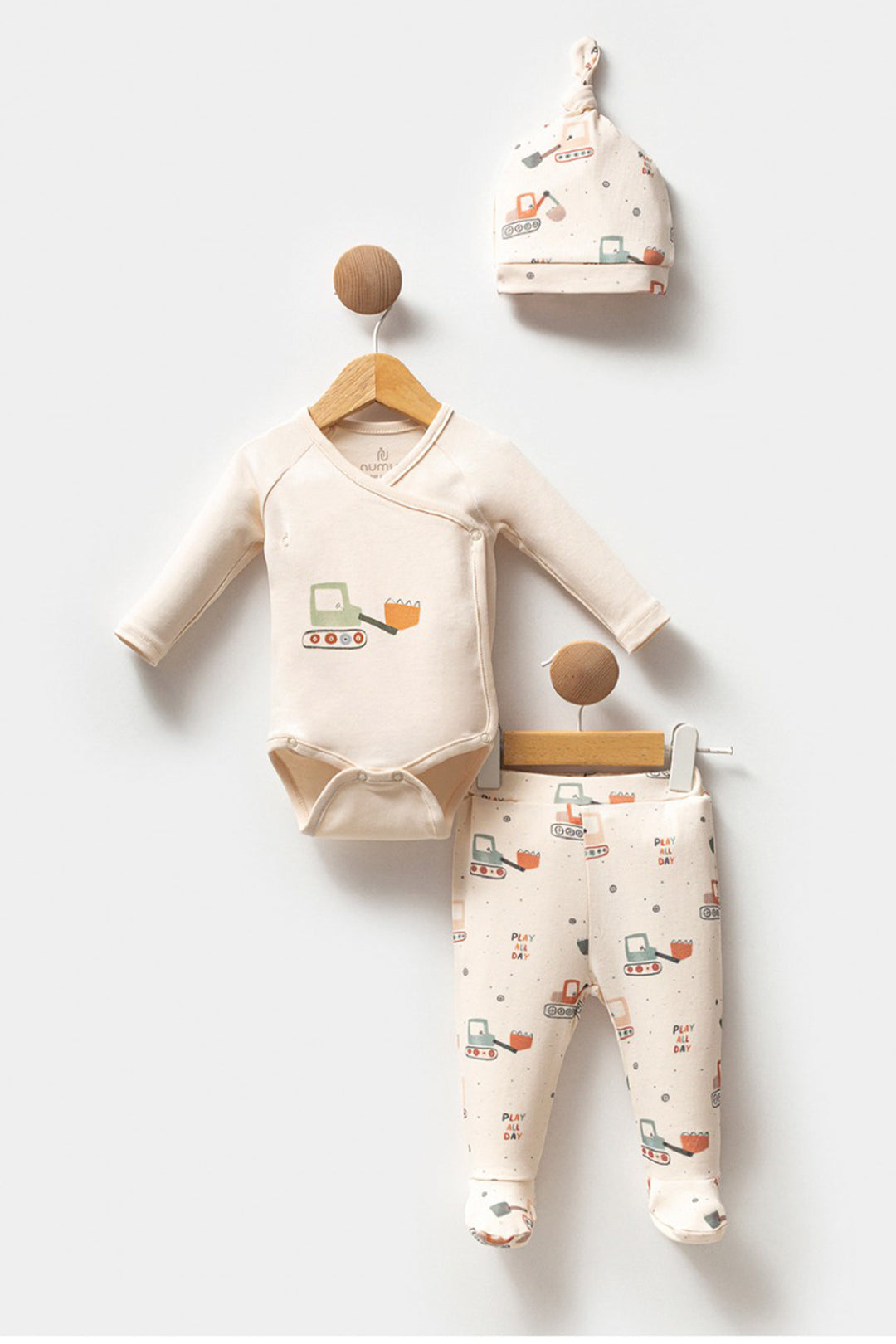 Yandan Çıtçıtlı Body Desenli Alt ve Şapka Pamuklu Günlük 3lü Patikli Erkek Bebek Takım