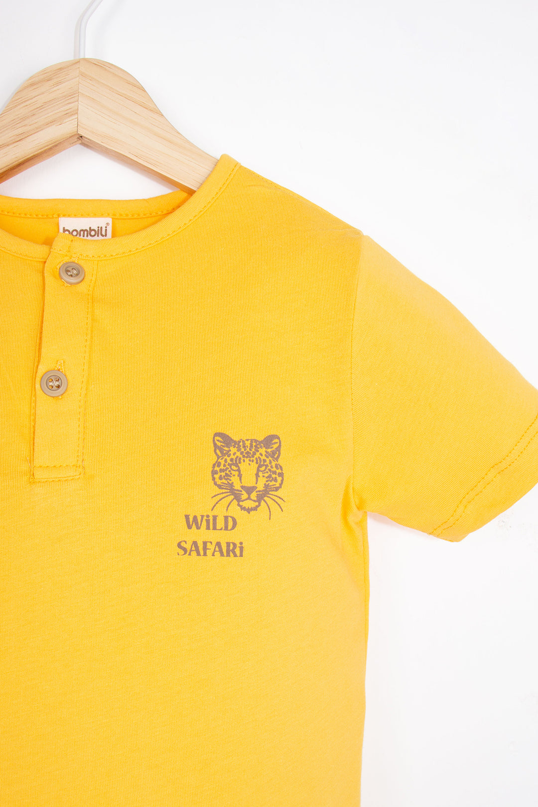 Kaplan Baskılı Kısa Kollu Yuvarlak Yaka Yarım Patlı Düğmeli Rahat Erkek Çocuk T-shirt