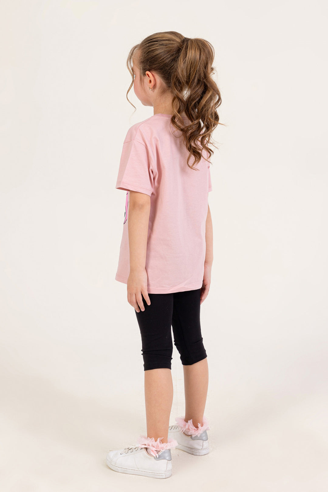 Kuromi by Sanrio Sevimli Karakter Baskılı T-shirt ve Esnek Tayt 2'li Set Kız Çocuk Takım