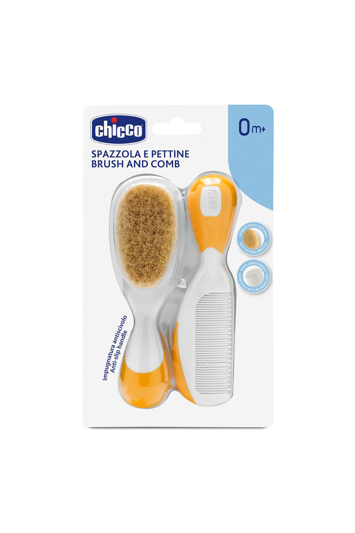 Chicco Doğal Kıl Saç Fırçası ve Uçları Yuvarlatılmış Tarak  0 Ay+ Fırça Ve Tarak Seti
