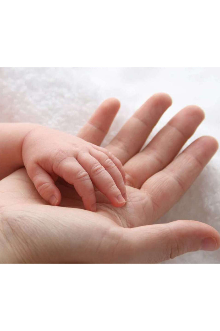 Chicco Tırnak Makası Törpü Makas Diş Kaşıyıcı ve Taraklı Aksesuar Tırnak Bakım Seti