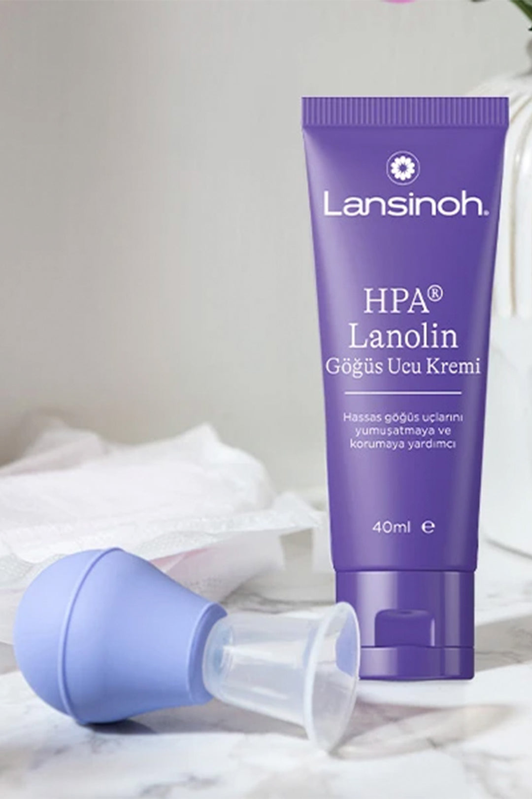 Lansinoh 10ml %100 Saf İçerik Emzirme Öncesi Silinmeden Kullanılabilir Göğüs Ucu Kremi