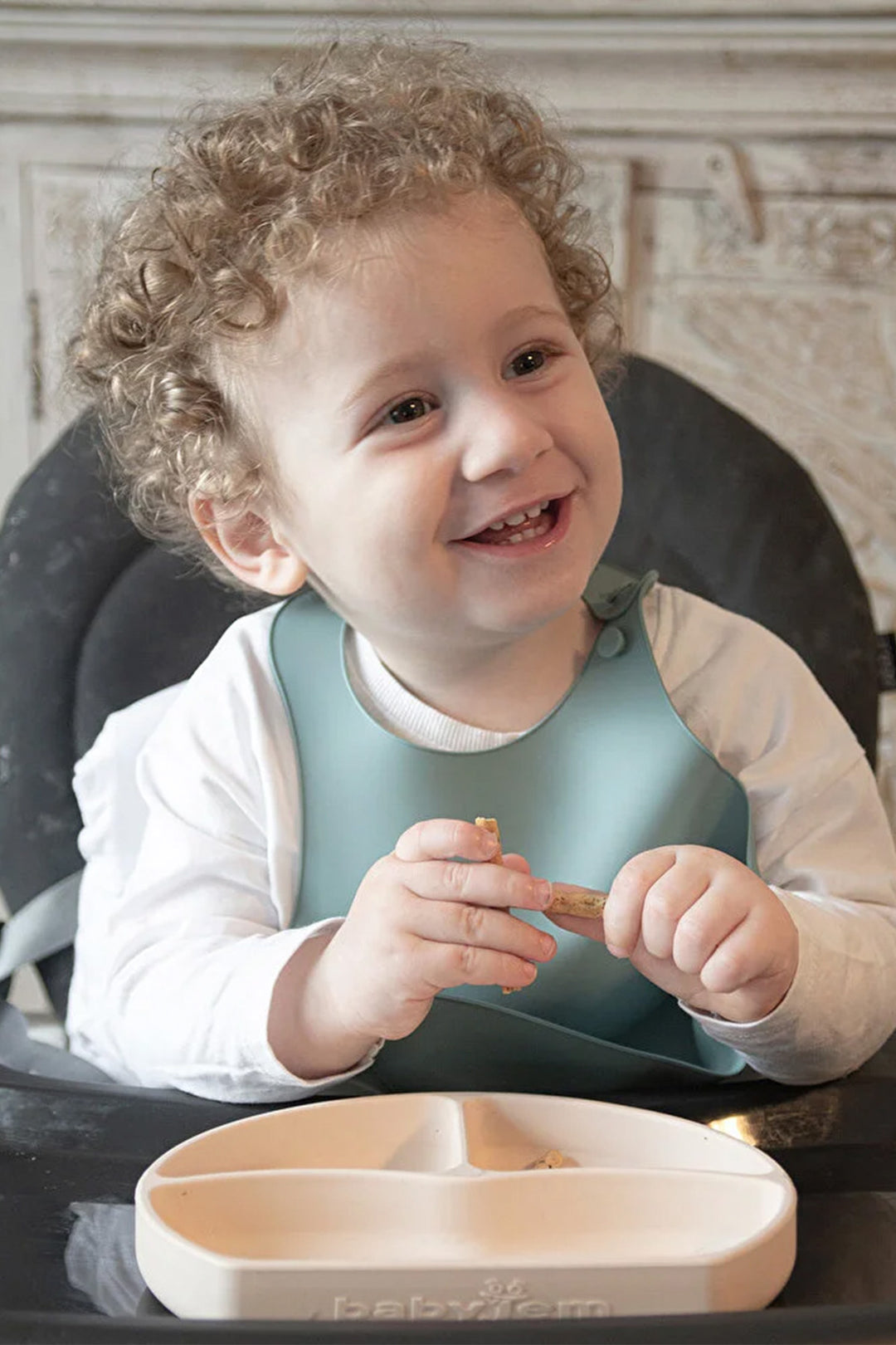 Babyjem Mini Silikon Mama Önlüğü Yumuşak Yapılı Ayarlanabilir Toplayıcılı Mama Önlüğü