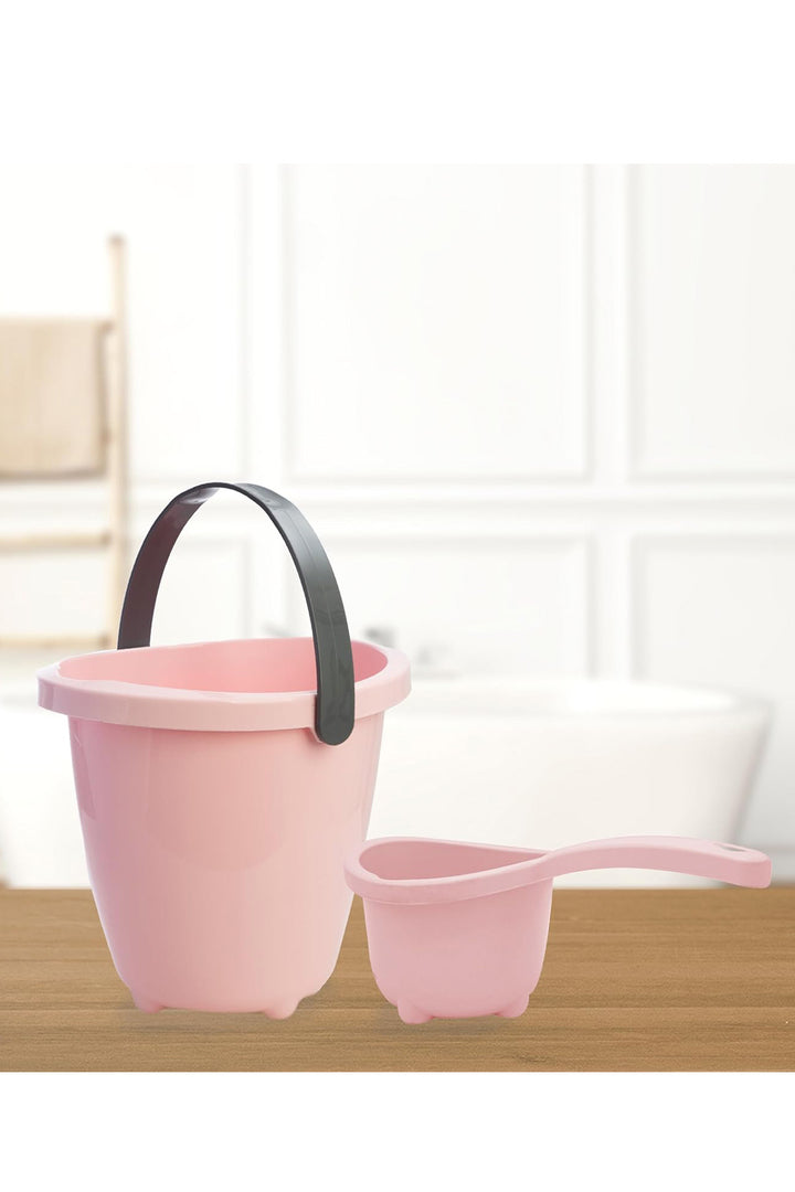 Ergonomik Tasarımlı Pembe Plastik Dayanıklı ve Hafif Banyo Maşrapa