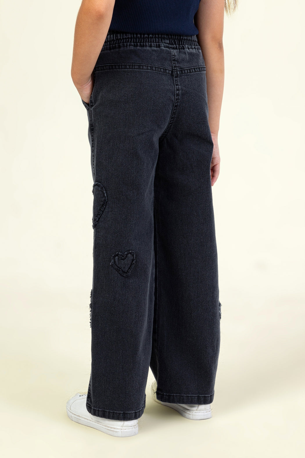 Kız Çocuk Kalp Detaylı Geniş Paça Jean Pantolon