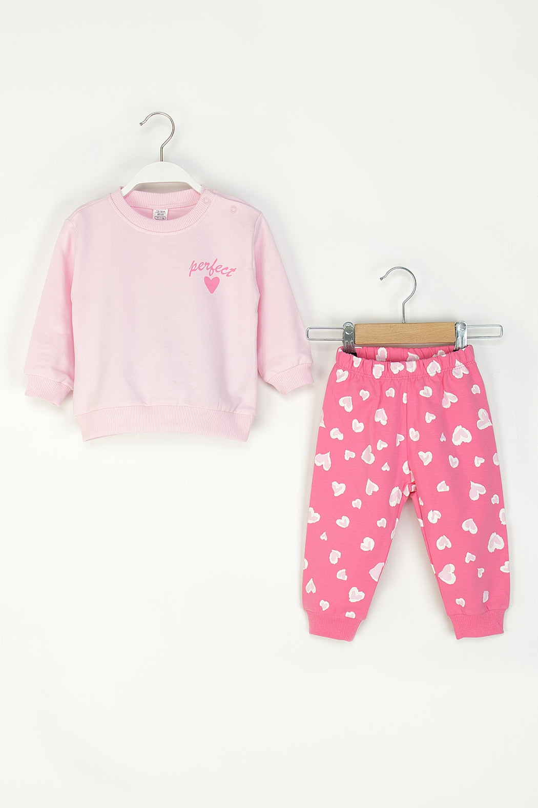 Kız Bebek Kalpli Takım Uzun Kollu Sweatshirt ve Desenli Alt-Üst Takım