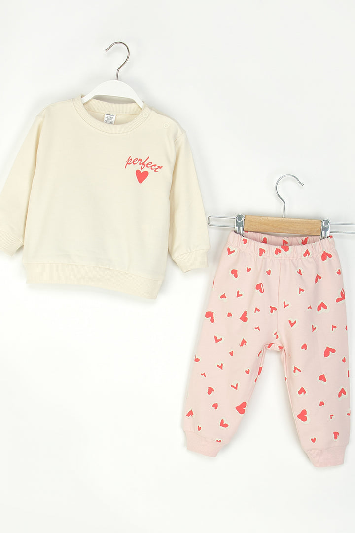 Kız Bebek Kalpli Takım Uzun Kollu Sweatshirt ve Desenli Alt-Üst Takım
