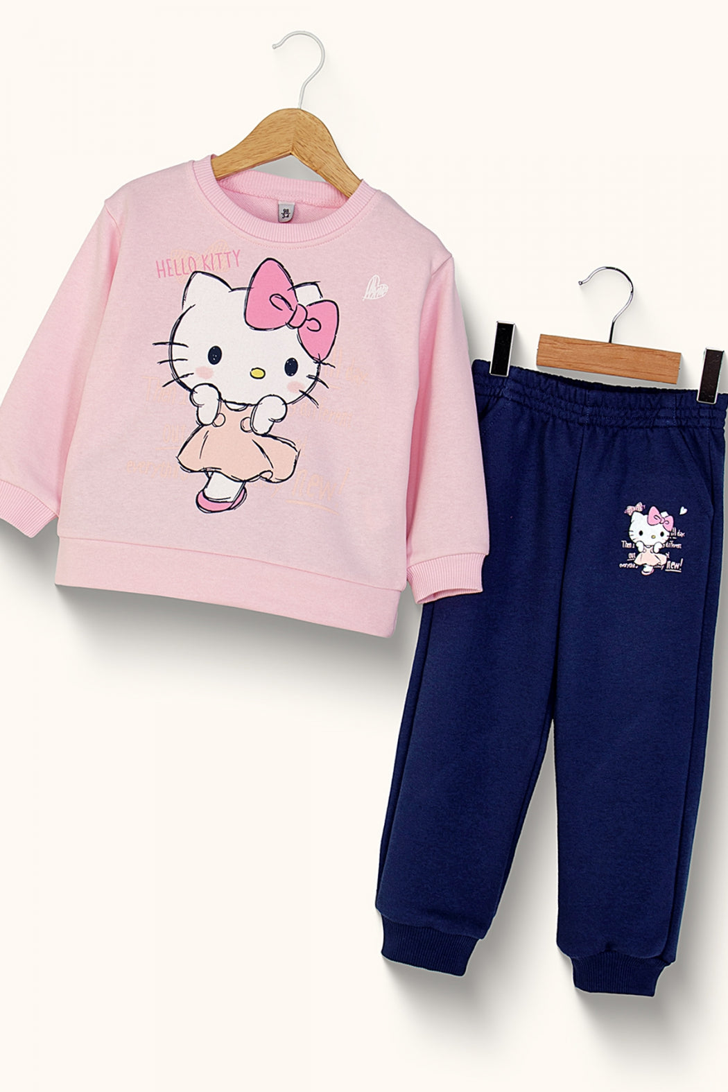 Kız Çocuk Hello Kitty Eşofman Takımı