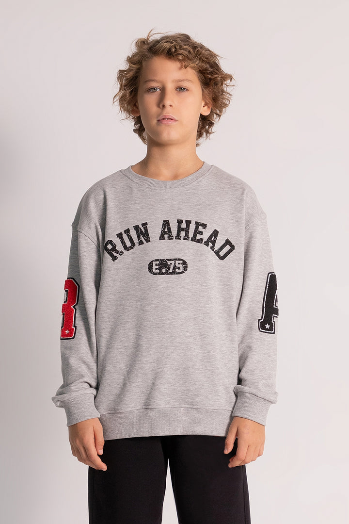 Erkek Çocuk Nakış Detaylı Eşofman Takımı Rahat ve Tarz